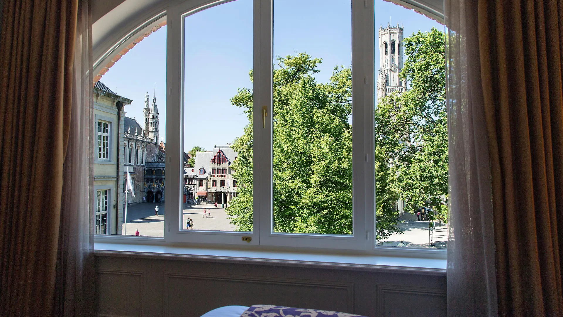 Crowne Plaza Hotel Brugge, an IHG Hotel