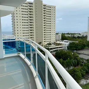 Apartamento Lujoso Apto De Playa Piscina Jacuzzi