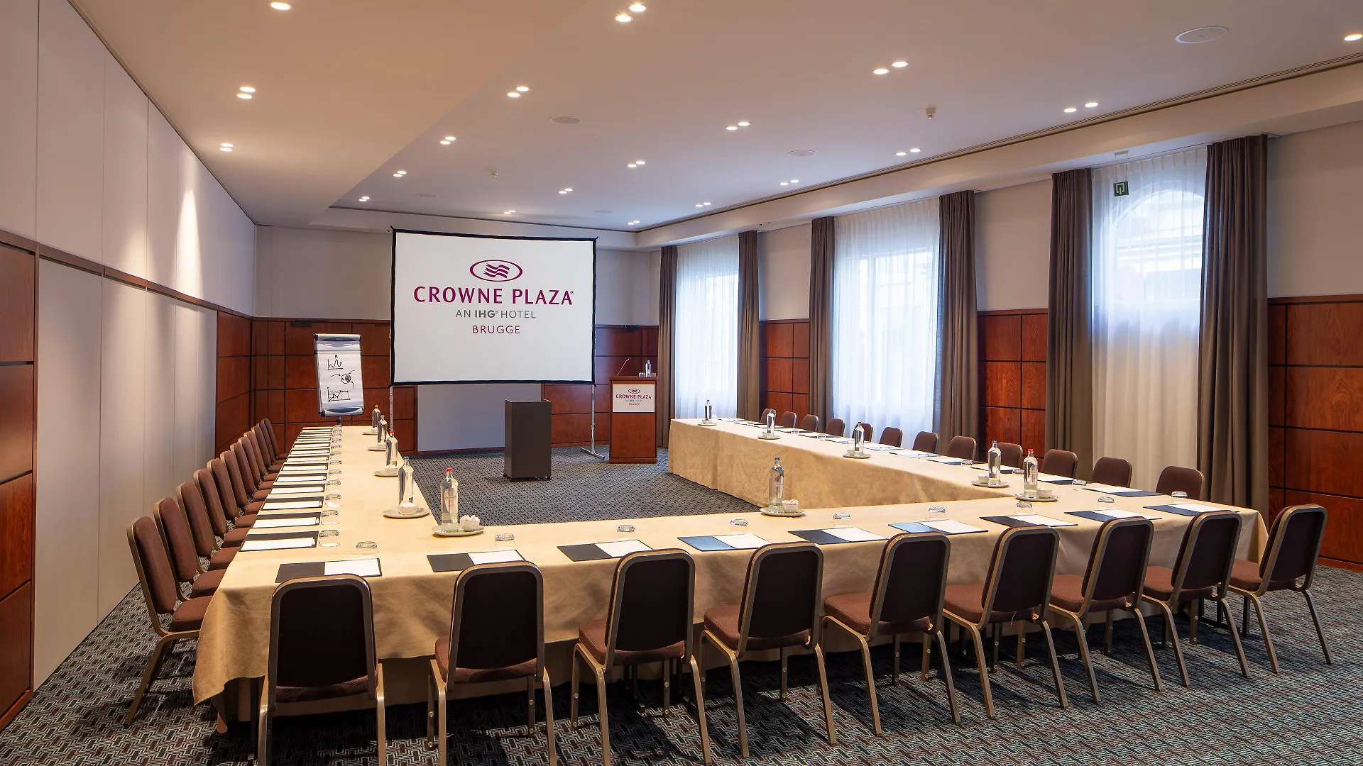 Crowne Plaza Hotel Brugge By Ihg
