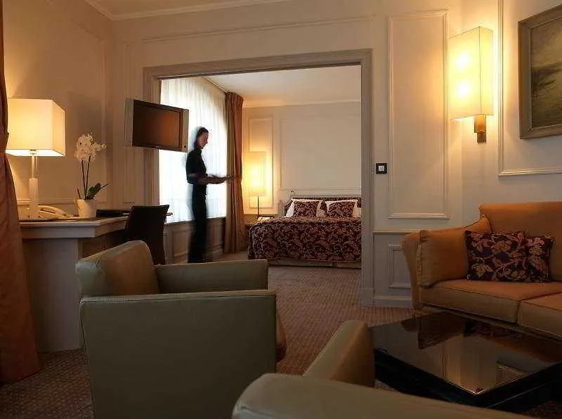 Crowne Plaza Hotel Brugge By Ihg  Brujas